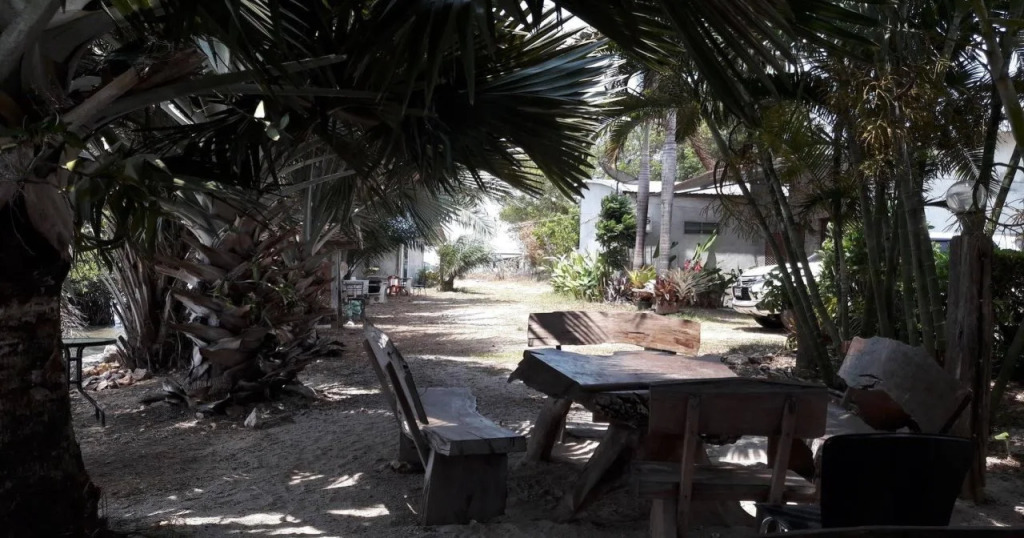 Sri Resort