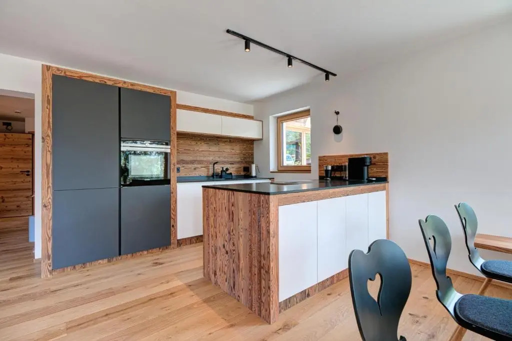 designchalets auf 685