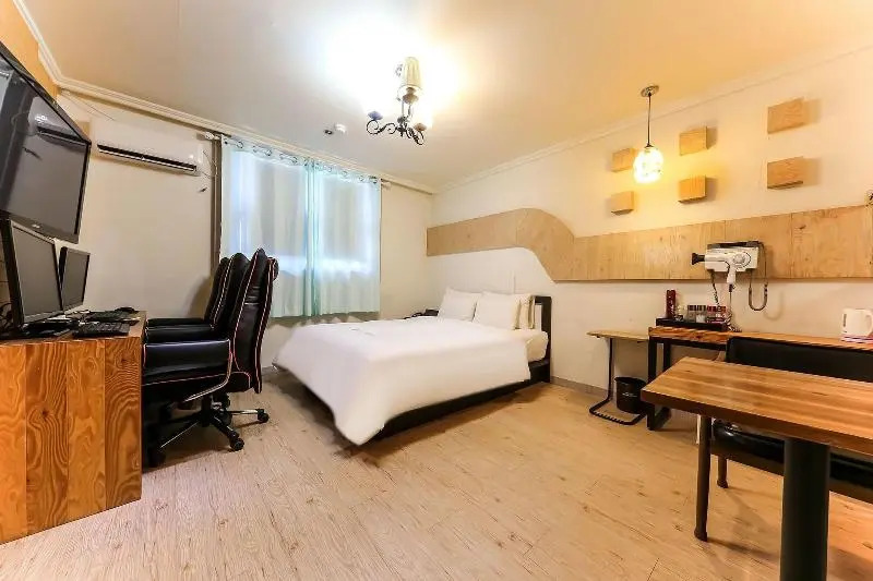 Manhatan Hotel 청주