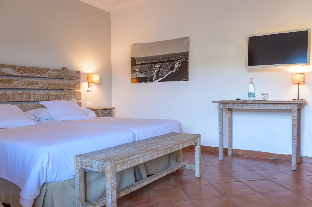 Hotel Es Port