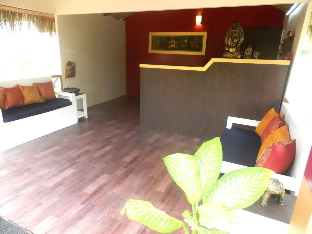 Phoenix Island Resort