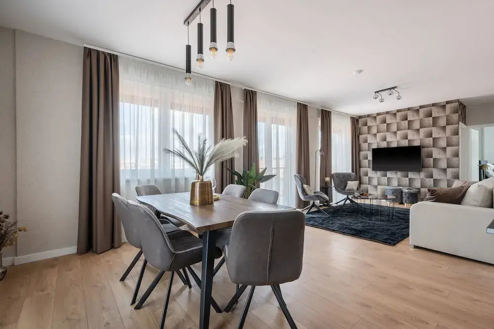 Rose Garden Residence - Boutique Apartments in City Center