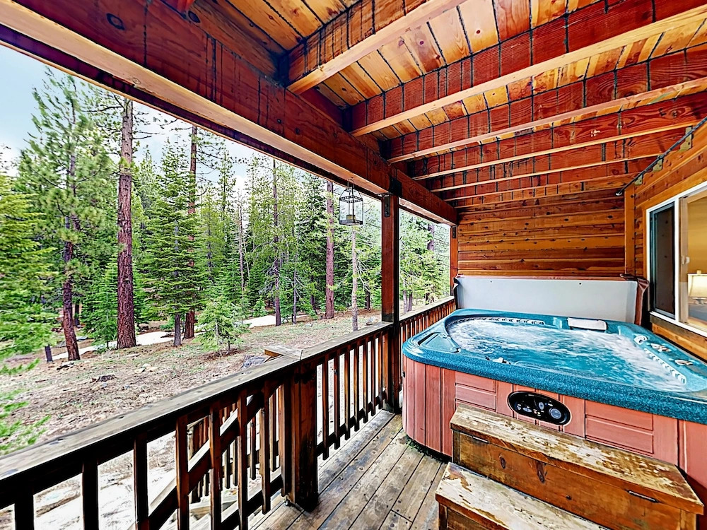 12205 Truckee - 3 Br Home