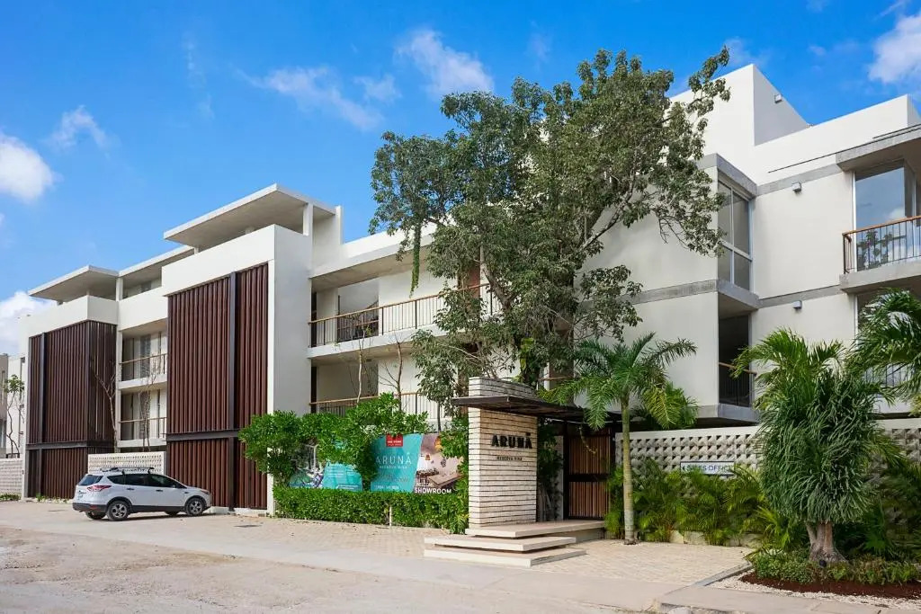 2 BedBath PRIVATE Rooftop & Pool for 6