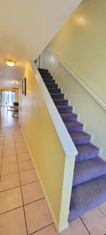 Private Townhome w/ private pool 1 block to beach 3 Bedroom Home by RedAwning