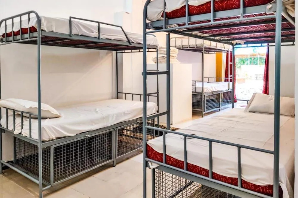 Piggy Hostel Calangute