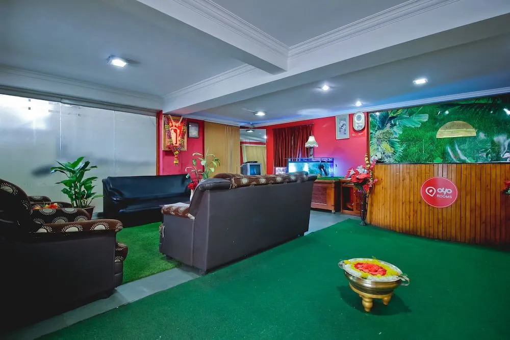OYO 431 Hotel Maple In