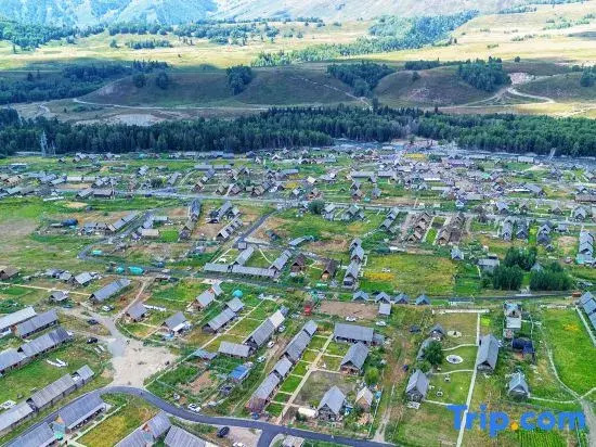 Hemu Youhe Mountain Lodge