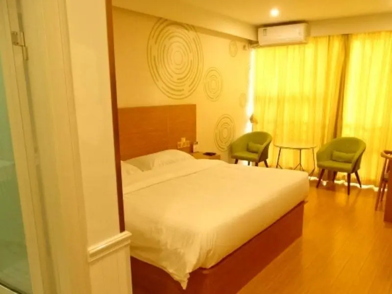 GreenTree Inn Liaocheng Economic Development Zone Huitong Logistics Park Express Hotel