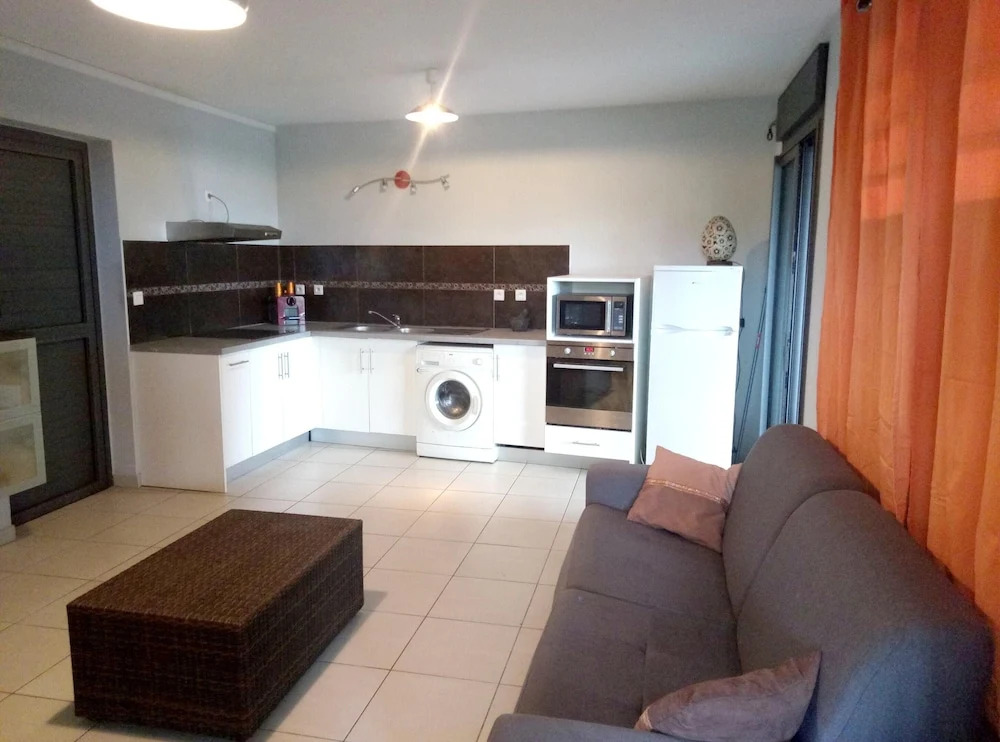 Villa with 2 Bedrooms in Saint-Paul, with Wonderful Sea View, Private Pool, Enclosed Garden - 9 Km From the Beach