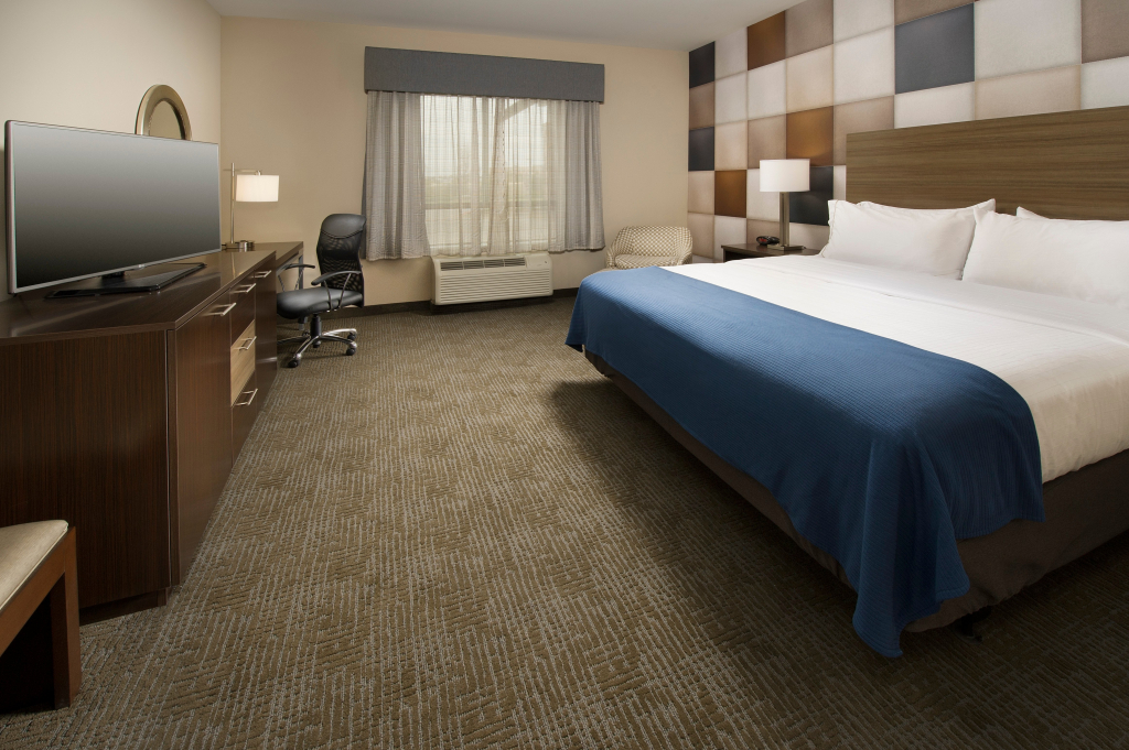 Holiday Inn Express Hotel & Suites Waco South by IHG