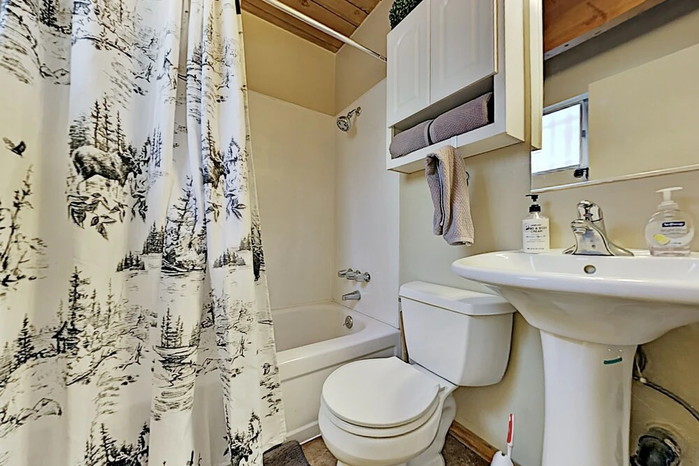 506drhrn 3 Bedroom Cabin