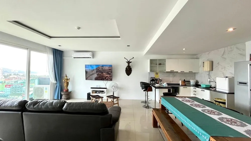 Emerald Terrace Patong