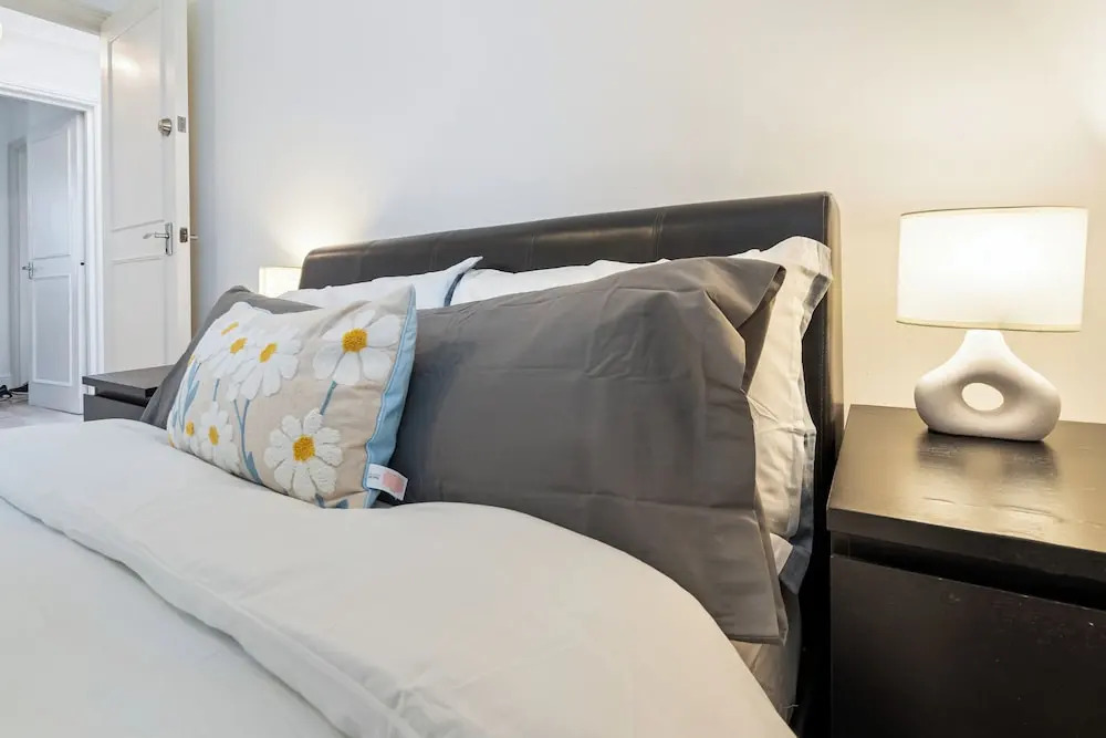 Charming London Apartment With 2 Bedrooms