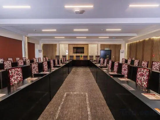 Bakadaji Hotel