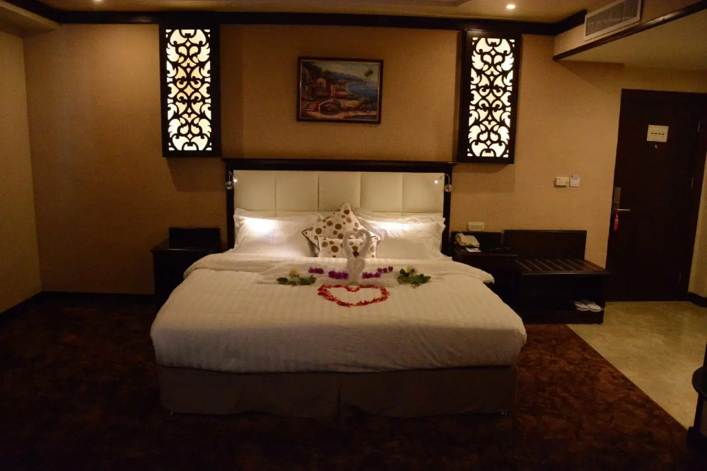 Rojina Hotel
