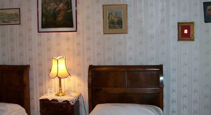 B&B James