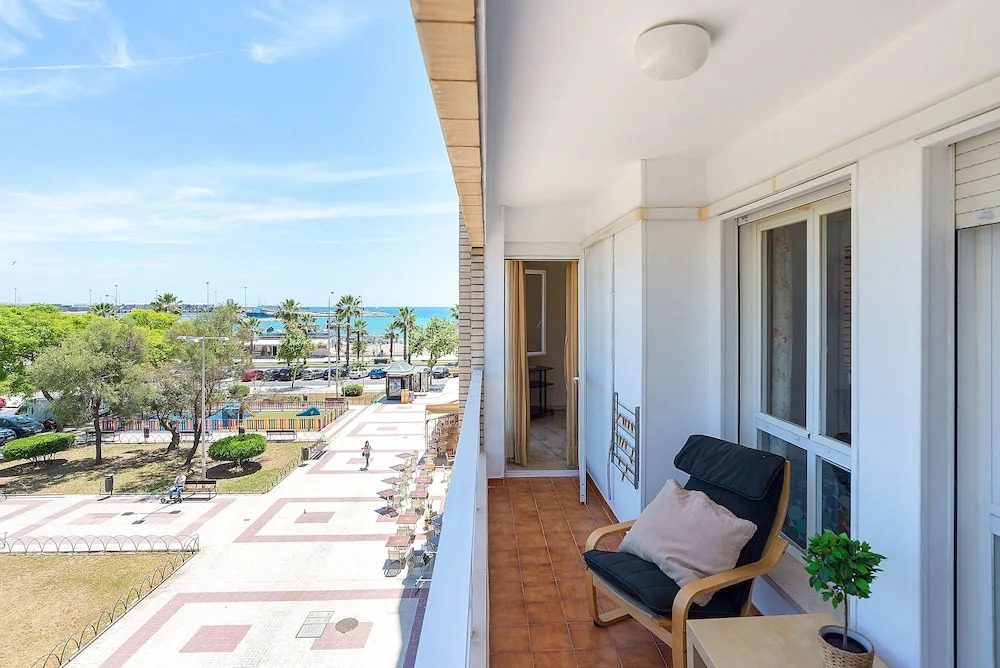 Apartamentos BAHIA de HUELIN