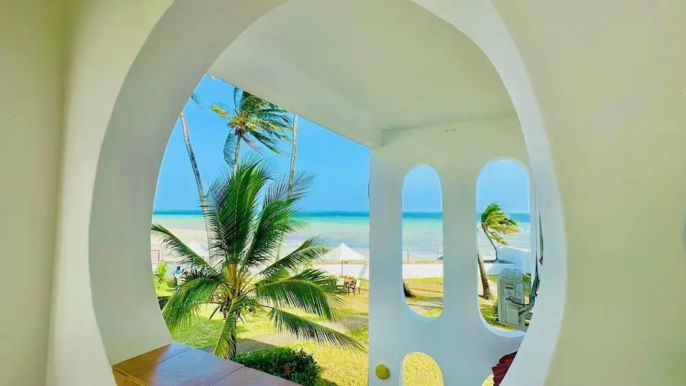 Bamburi Beach Villa
