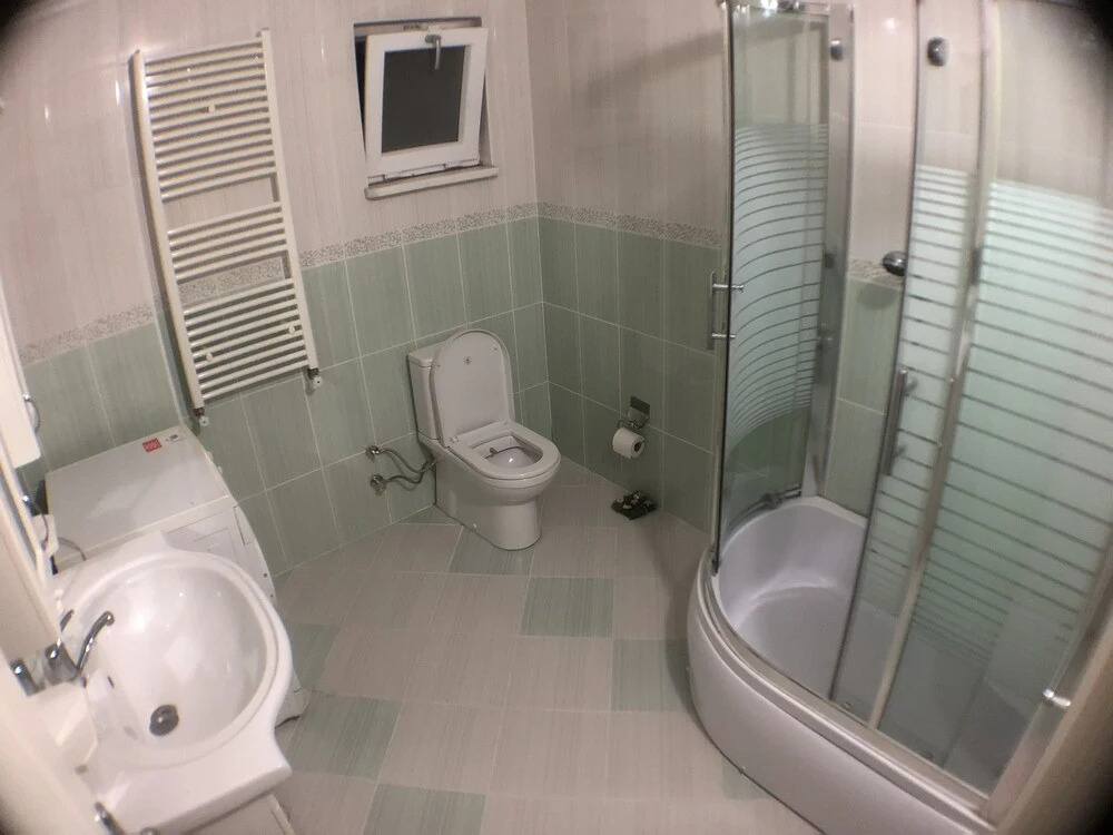 Bursa Larimar Apartments
