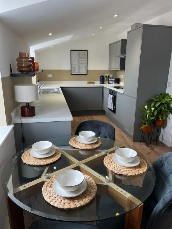 Peak Willow Apartments