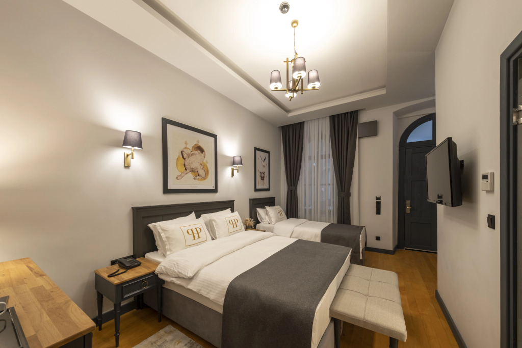 Ferman Port Hotel - Special Category