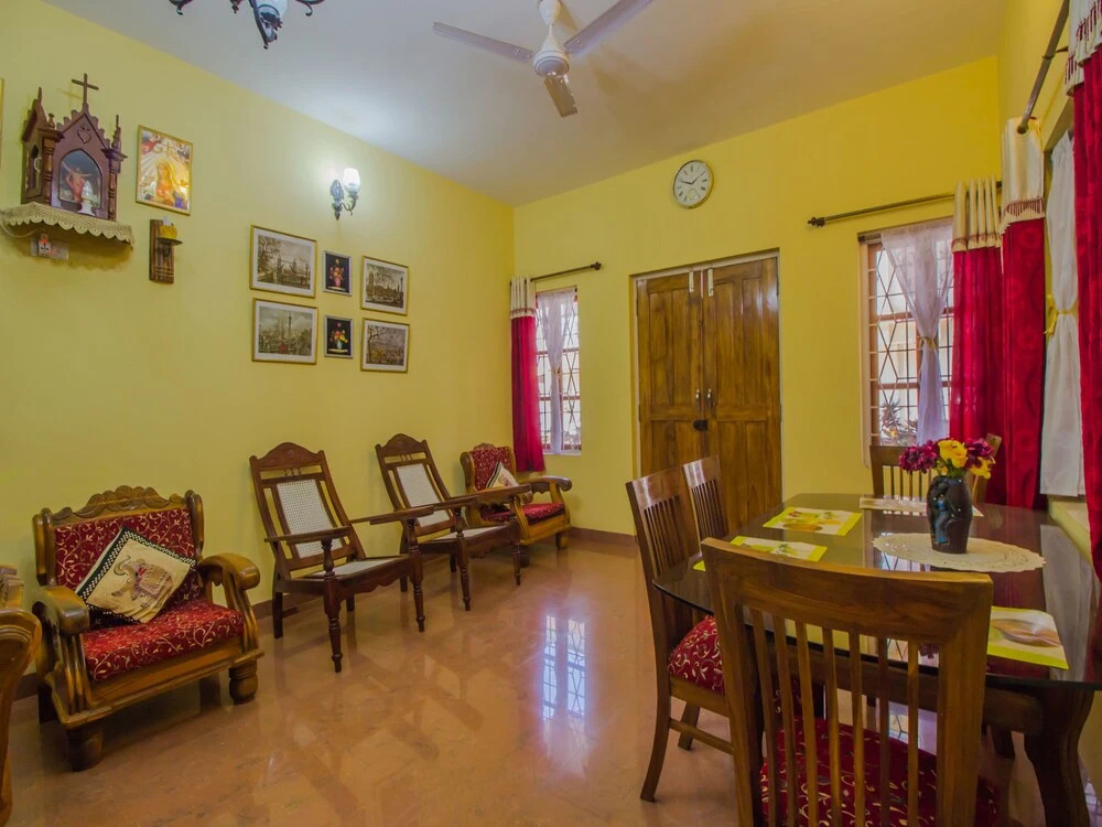 OYO 12865 Home Exquisite 3BHK Betalbatim