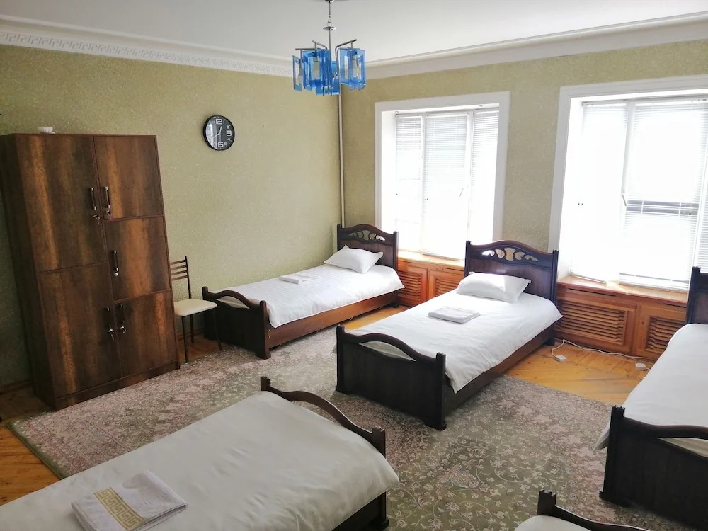 Rahat inn Hotel