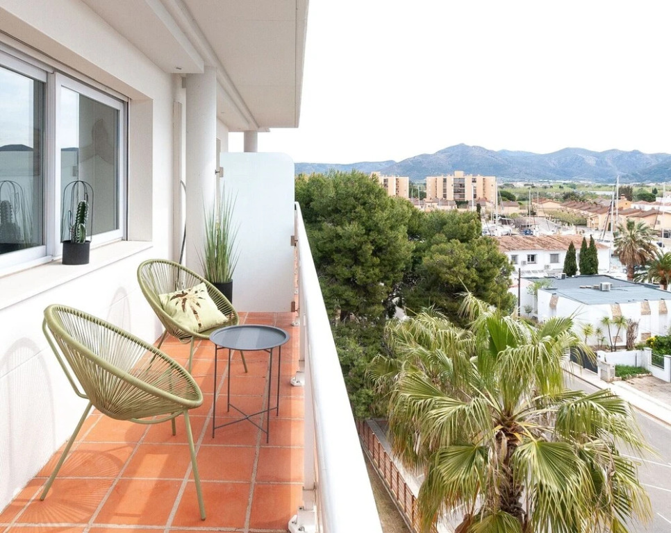 Vista Roses Mar - Apartamento con Piscina