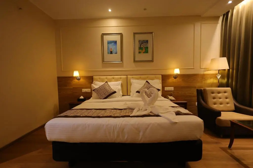 Hotel Aashray Inn