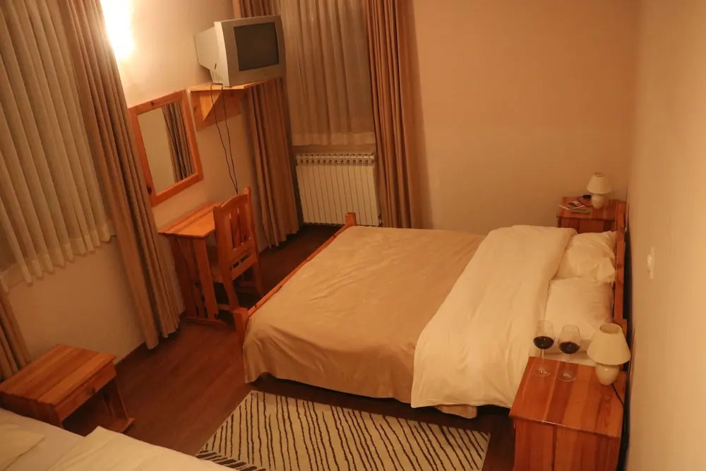 Hotel Snješko