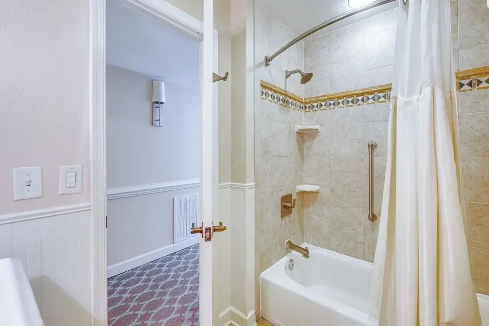 Resort Condo w/ Marina Access in Williamsburg!