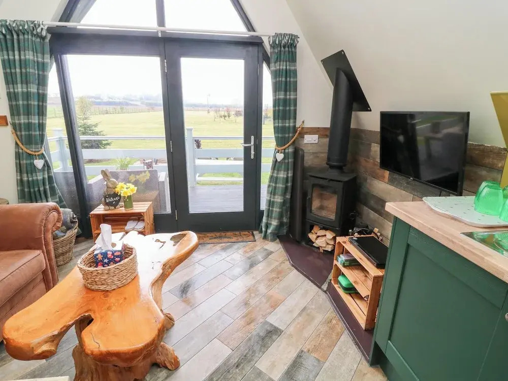 Buttercup Lodge