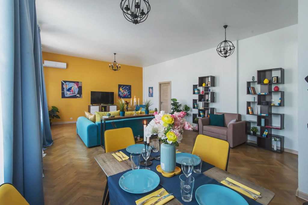 GMApartments (ДжиЭмАпартментс) на улице Серафимовича