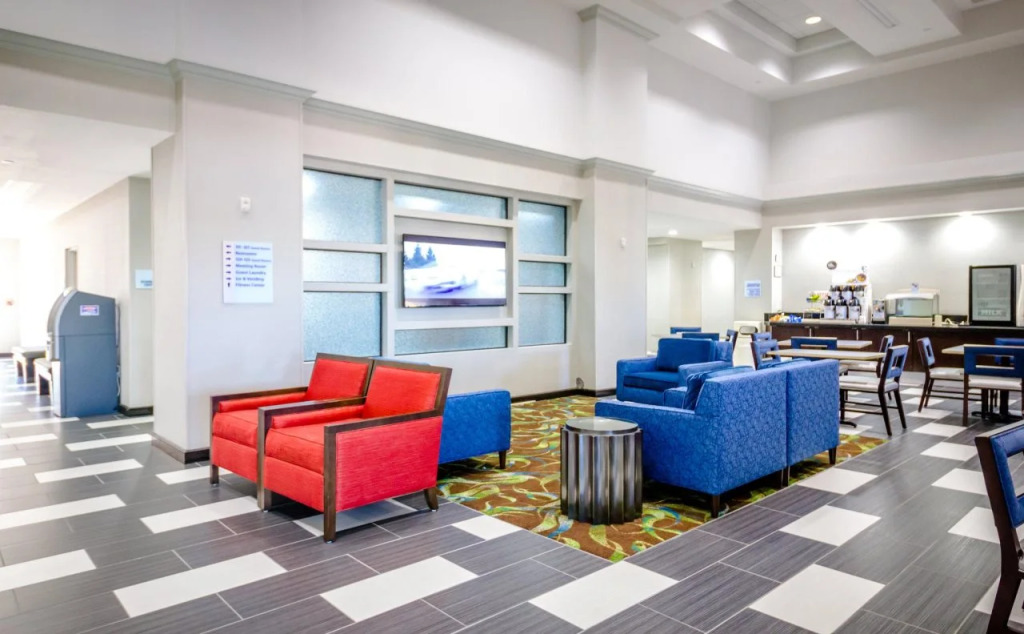 Atwell Suites Austin Airport by IHG