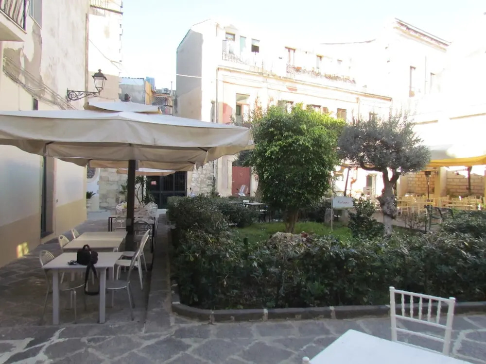 Casa corte degli Avolio