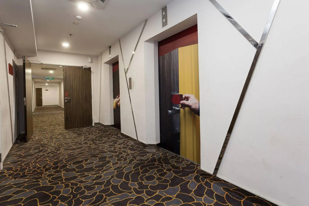 ZEN Rooms Near SOGO
