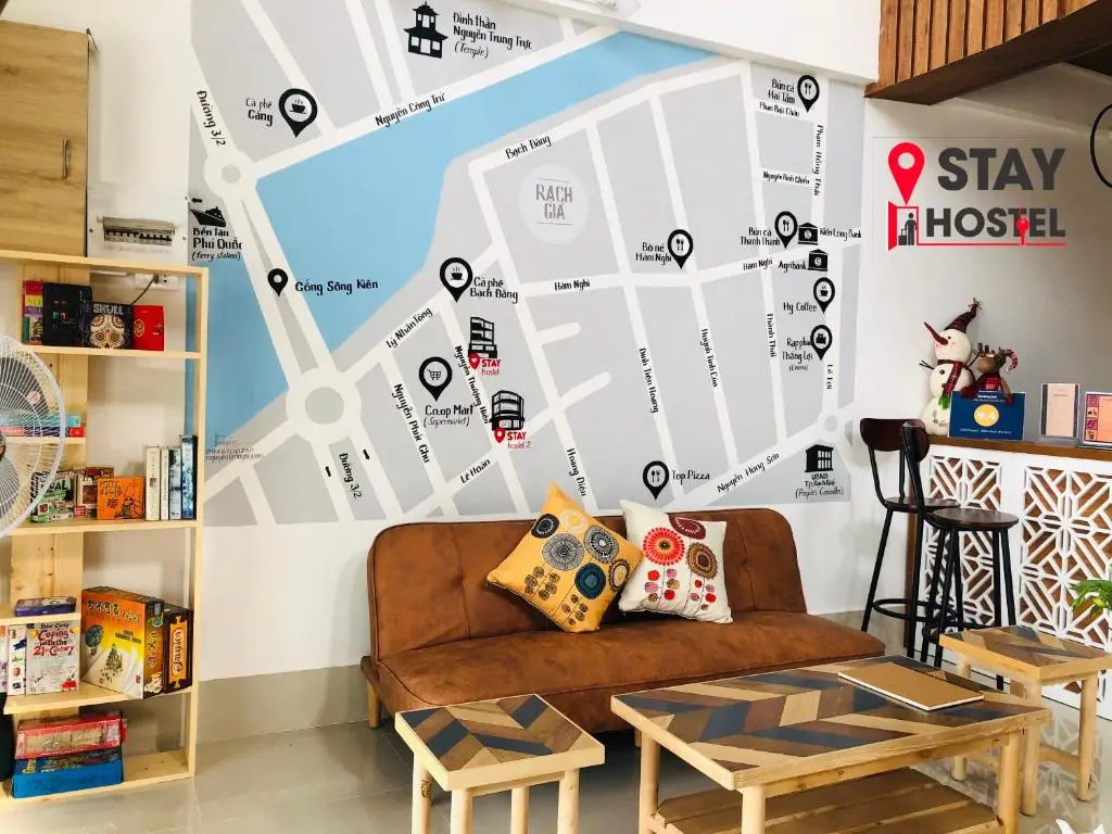 STAY hostel 2 - 350m from the ferry