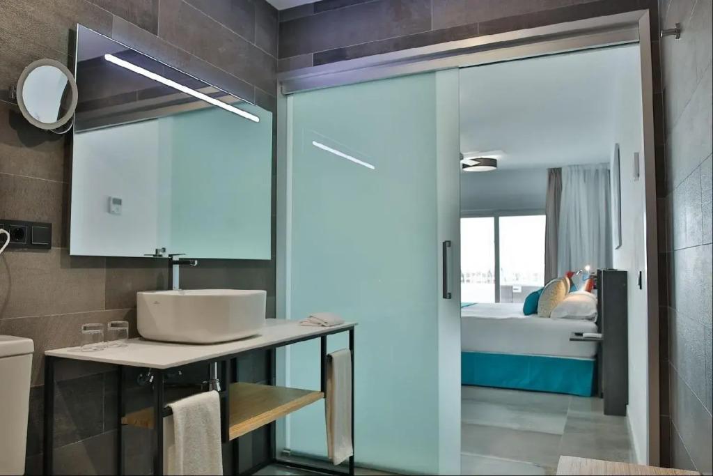 Moon Hotel & SPA