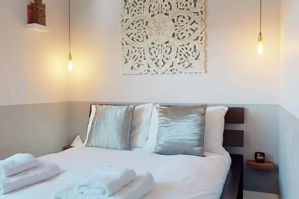 Modern, Cosy Apartment On Vibrant Deptford High Street