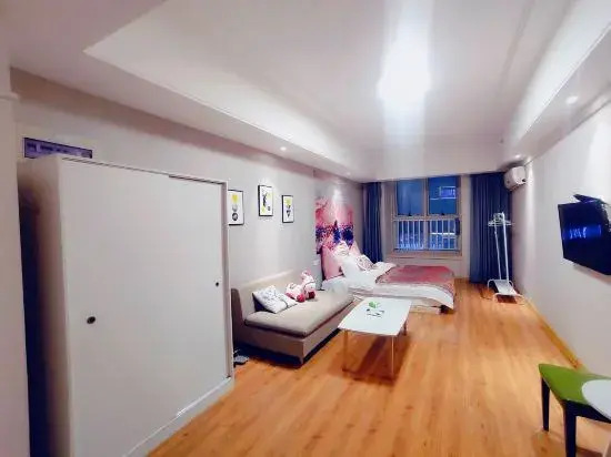 Aurora Apartment (Yangzhou Wanda Store)