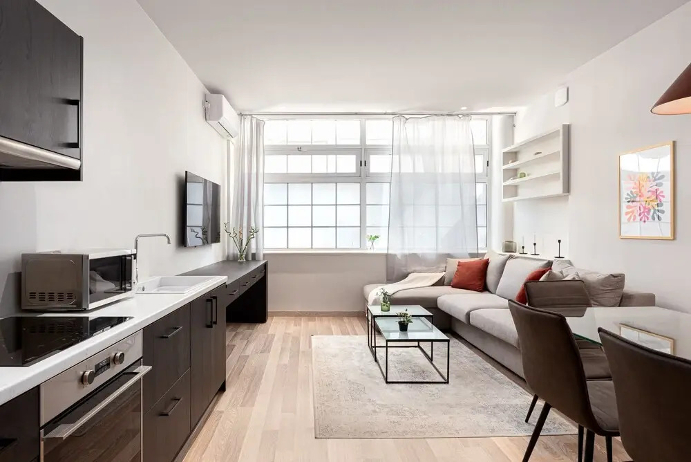 Athenian Calm Residence