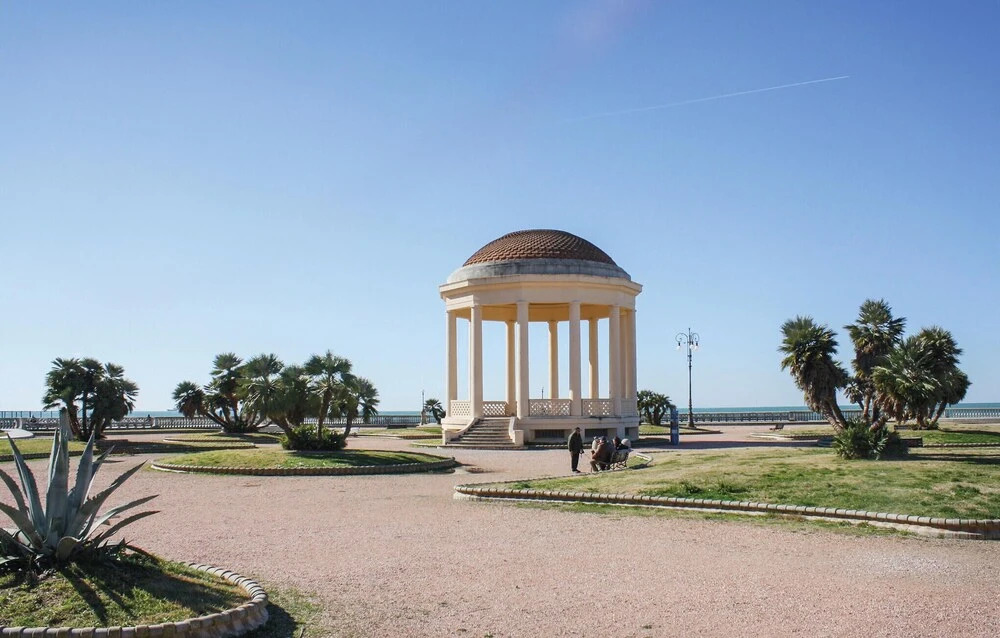 3 Bedroom Pet Friendly Home In Piombino