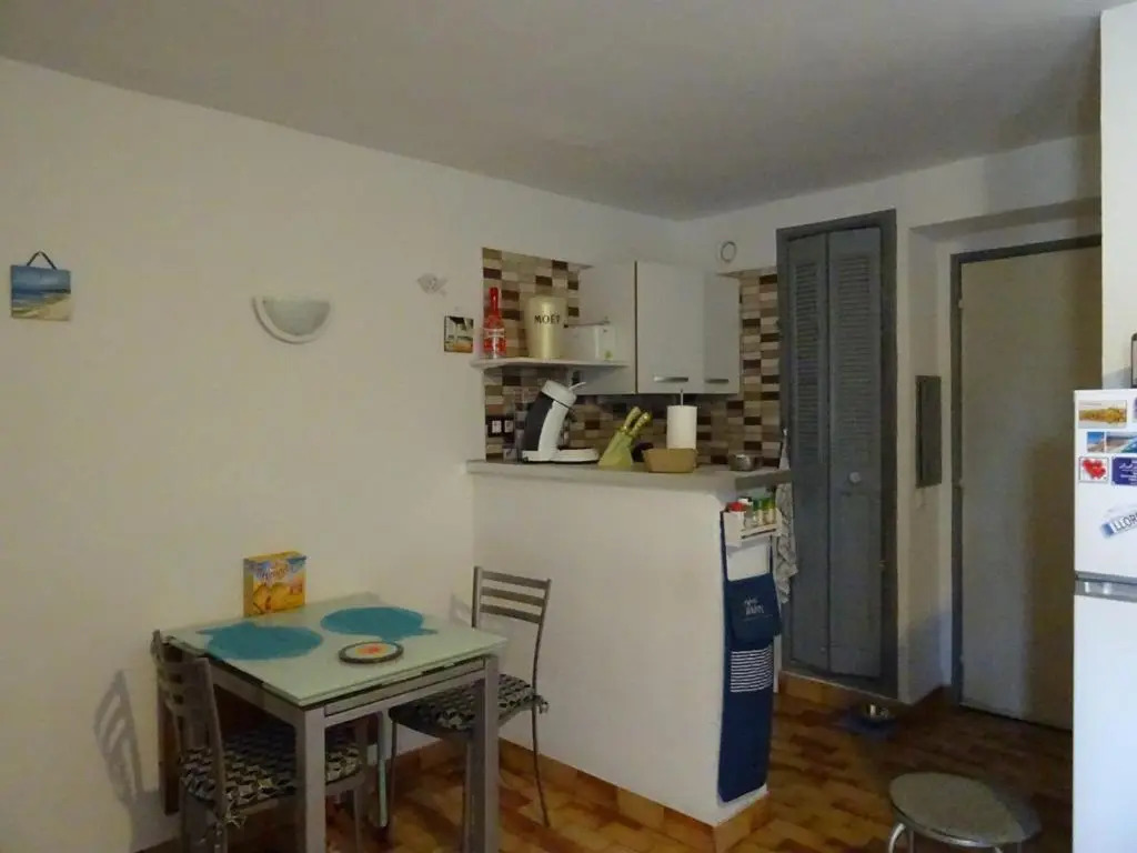 2 Pièces 35 M² Cap D'Agde, Centre Port, Bel Appartement Type 2 Loggia Piscine