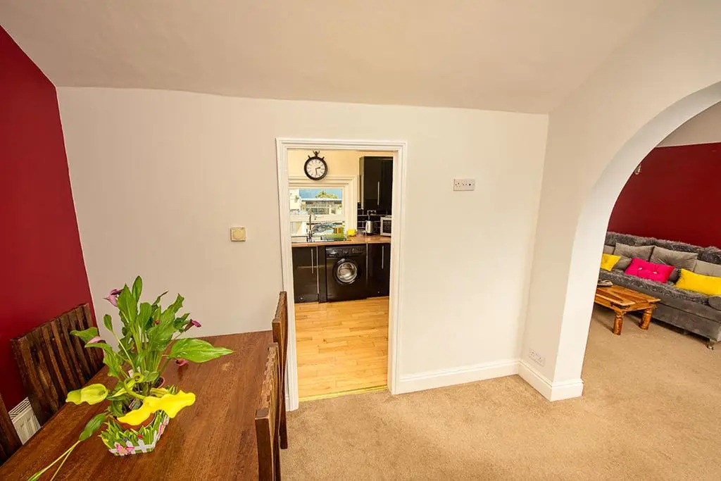 Cliff Top Apartment 3 Bedroom