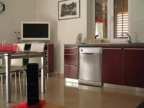 Apartment Bol 34