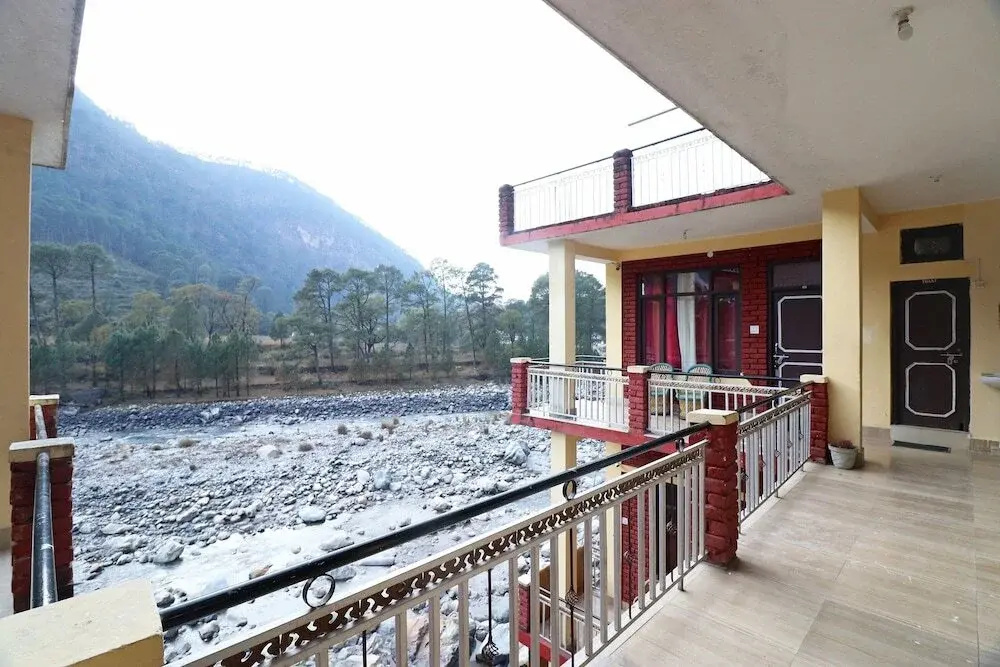 Shiv Ganga View By OYO Rooms