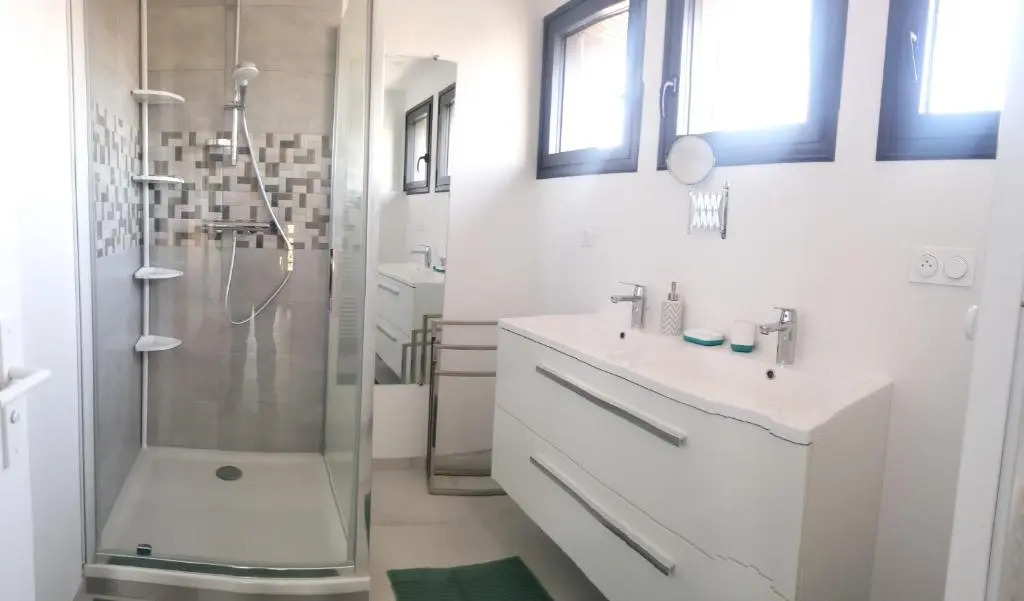 Maison de 3 chambres avec jardin clos et wifi a Baden a 2 km de la plage