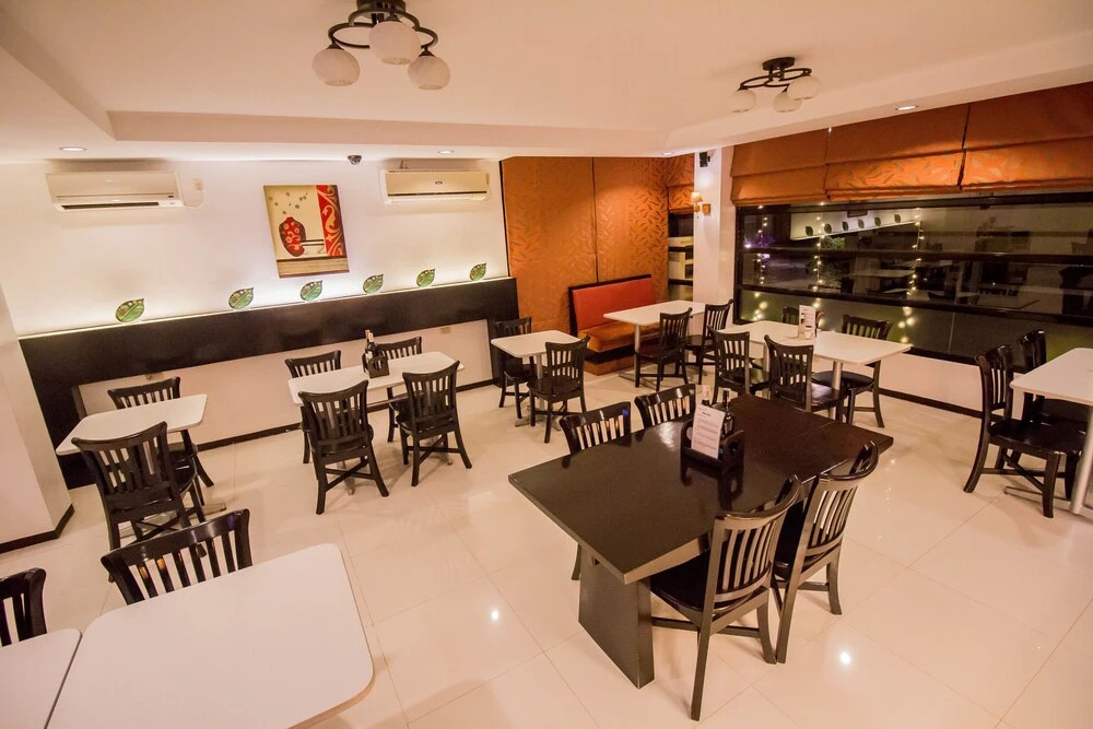 The Red Palm Suites and Restaurant