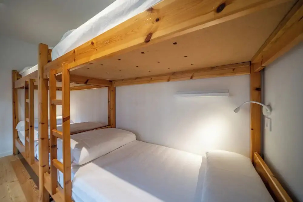 Aran Hostel
